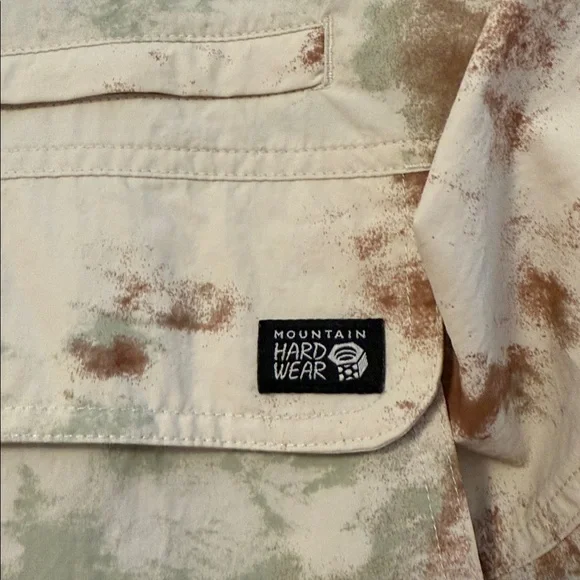 LIKE NEW!! Woman’s Mountain Hardwear Cream and Brown Jacket, L - Picture 3 of 5